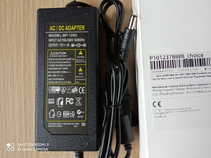 Adapter 220V-12V 5A (3 foto / 3)