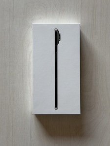 Apple iPhone Air Space Black 256GB uus! Garantii 09.2027 (1 foto / 3)