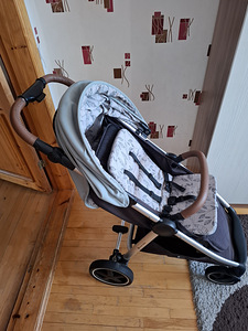 Müüa jalutuskäru Petite&Mars Royal (1 foto / 7)