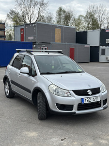 Suzuki SX4 (4 foto / 13)