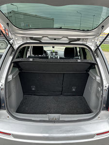 Suzuki SX4 (12 foto / 13)