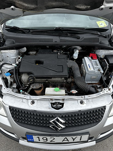 Suzuki SX4 (13 foto / 13)