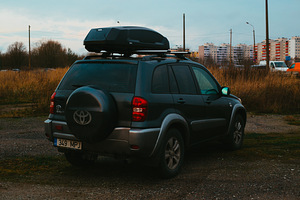 Toyota RAV4 2004, 2.0, Diesel (AWD) (6 foto / 9)