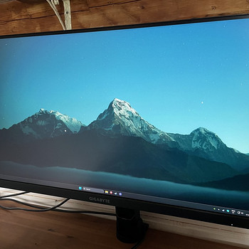 Gigabyte m28u Arm Edition 4k 144hz monitor