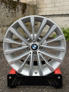 18" BMW style 632 originaalveljed 5x112 + andurid (1 foto / 10)
