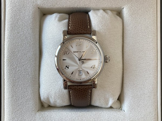 Montblanc Star Date Quartz 108762 Meeste Käekell