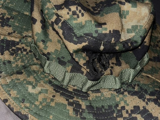 Militar riided