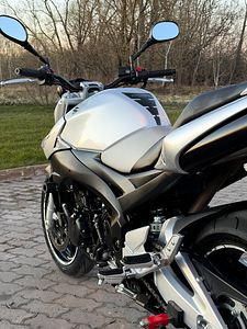 Suzuki GSR 600 (5 foto / 7)