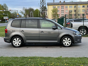 VOLKSWAGEN TOURAN (5 foto / 11)