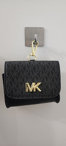 Michael Kors kott. Rahakott kingituseks (3 foto / 3)