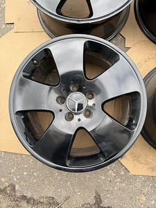 17" Mercedes-Benz originaalveljed 5x112 (2 foto / 8)