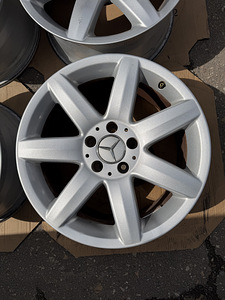 17" Mercedes-Ben SL originaalveljed 5x112 (2 foto / 8)