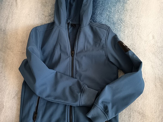 Jack&Jones софтшелл весенне-осенняя куртка. 134