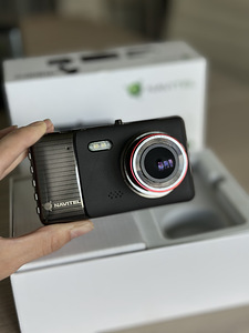 Navitel R800 (2 foto / 4)