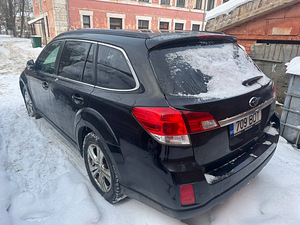 SUBARU LEGACY (5 фото из 5)