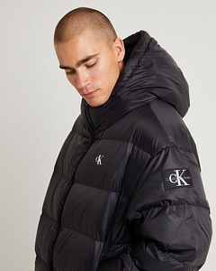 Müüa Calvin Klein jope (1 foto / 2)