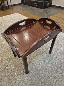 Стол-поднос с стиле Chippendale (2 фото из 3)