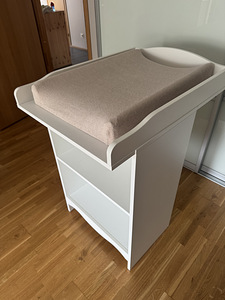 Пеленальный столик Ikea SMÅGÖRA (1 фото из 2)
