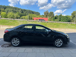 Toyota Corolla LPG (2 фото из 5)