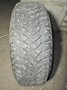 Müün talverehvide komplekti Goodyear Ultra Grip Arctic 2 SUV (4 foto / 5)