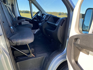 Peugeot Boxer 2.2 81kw 2014 (11 фото из 15)