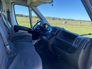 Peugeot Boxer 2.2 81kw 2014 (12 фото из 15)