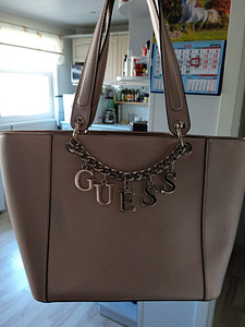 Оригинал Guess (1 фото из 1)