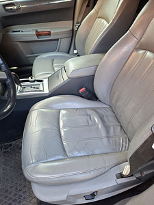 Chryskler 300C 3.0diesel (7 foto / 13)