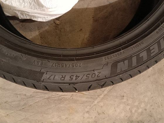 205/45R17 Michelin Primacy