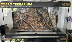 Müüa uus ExoTerra terraarium 90x45x60 (2 foto / 4)