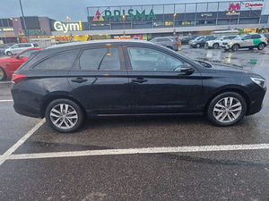 Hyundai i30 (4 фото из 15)