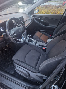 Hyundai i30 (9 фото из 15)