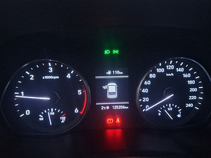 Hyundai i30 (12 фото из 15)
