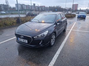 Hyundai i30 (2 фото из 15)