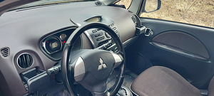 Mitsubishi I-miev (5 фото из 8)
