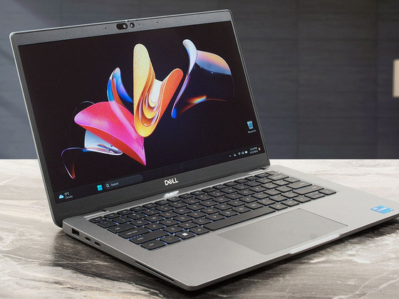 Dell Latitude 5340 - бизнес-класс ноутбук, в очень хорошем состоянии