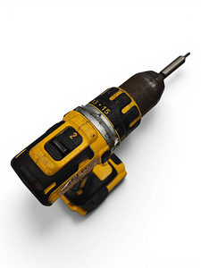 Аккумуляторная дрель Dewalt DCD790 + акку 5.0Ач (5 фото из 5)