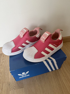 Кроссовки Adidas, размер 29 (1 фото из 3)