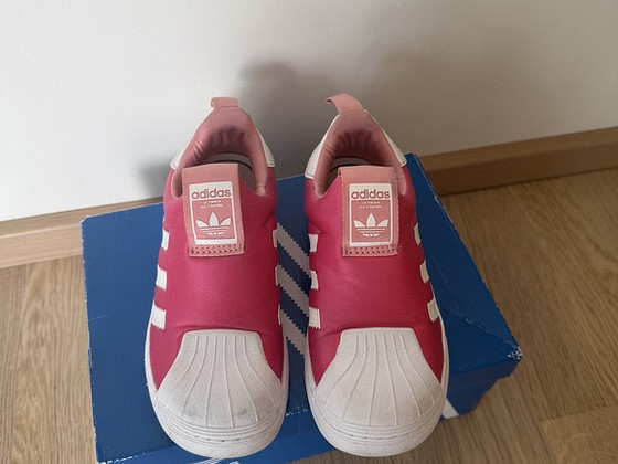 Кроссовки Adidas, размер 29