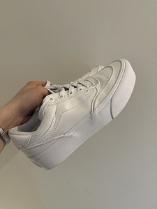 Vans Old Skool платформенные белые кеды, размер 38 (1 фото из 3)
