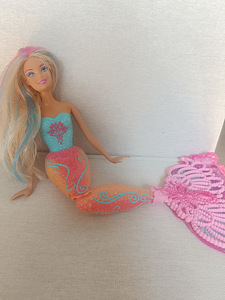 Barbie merineitsi (1 foto / 2)