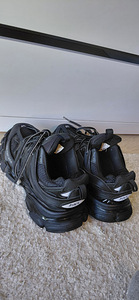 Balenciaga track (1 фото из 8)