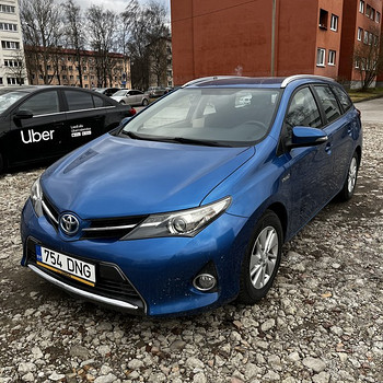 Toyota Auris Bensiin/Hübriid