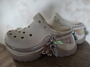 Crocsid UUED! (1 foto / 5)