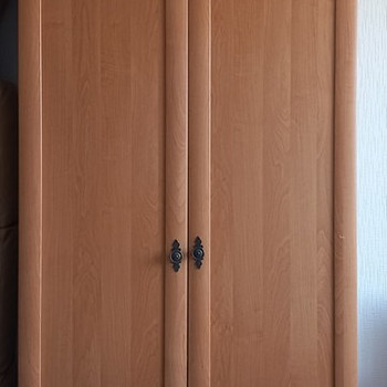 Шкаф