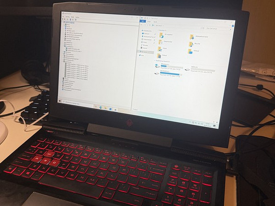 HP OMEN 15 i7-7700HQ 16GB 256GBSSD 1TBHDD с дефектами/на запчасти
