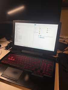 HP OMEN 15 i7-7700HQ 16GB 256GBSSD 1TBHDD с дефектами/на запчасти (1 фото из 2)