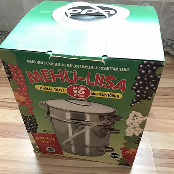 Соковарка/ соковыжималка