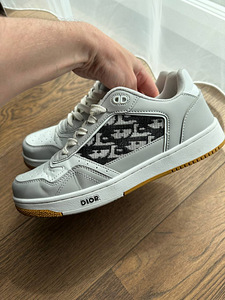 Продам кроссовки dior (4 фото из 5)