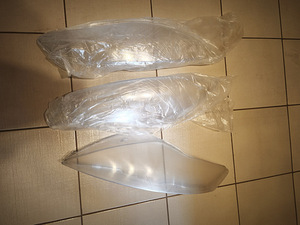 Mondeo mk4 esituleklaasid (2 foto / 2)